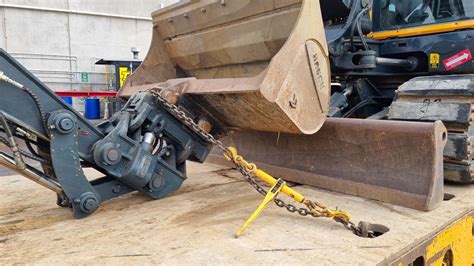 how to transport an 8 ton mini excavator|how to load a mini excavator.